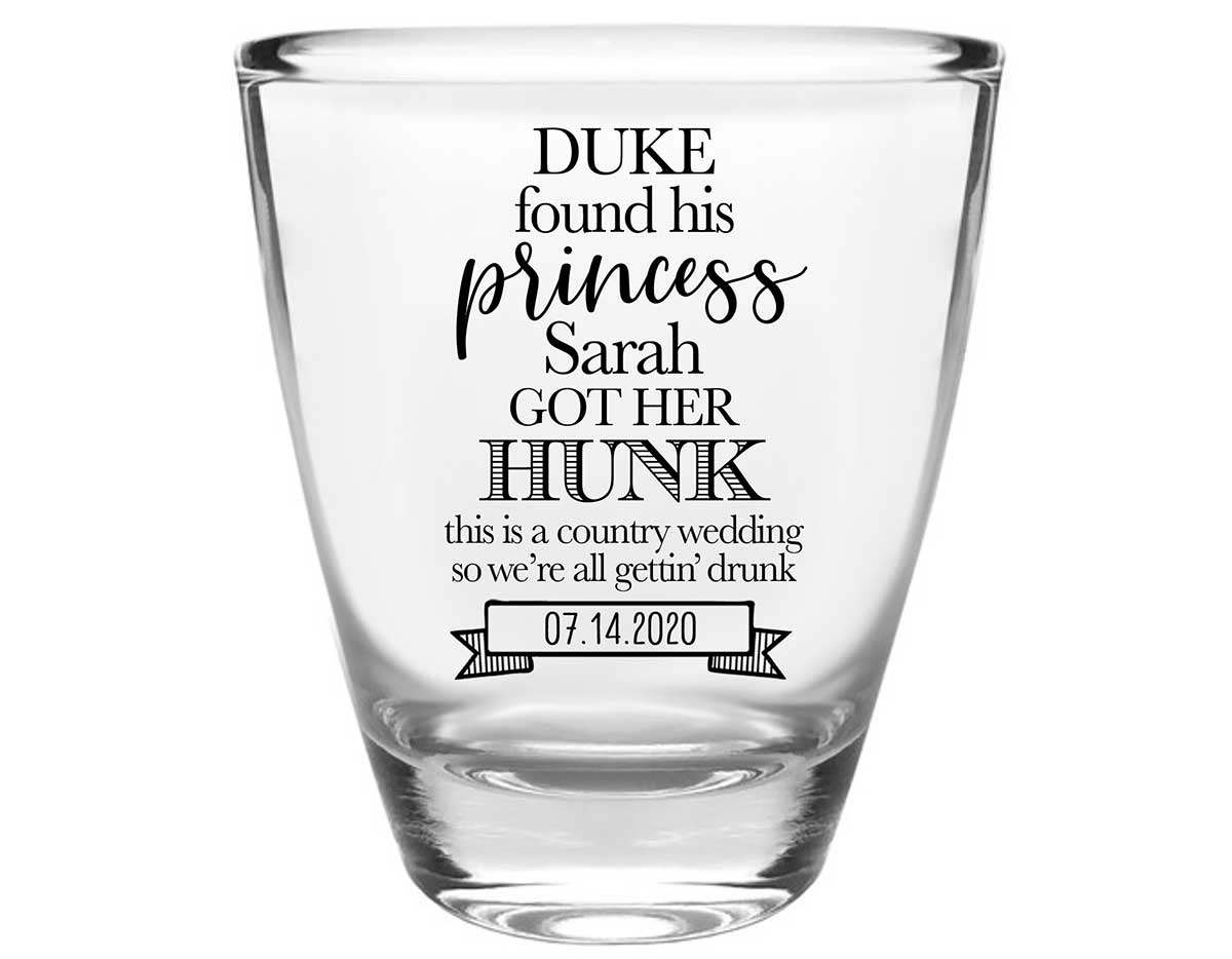 He Found His Princess She Got Her Hunk 2A Clear 1oz Round Barrel Shot Glasses Country Wedding Gifts for Guests