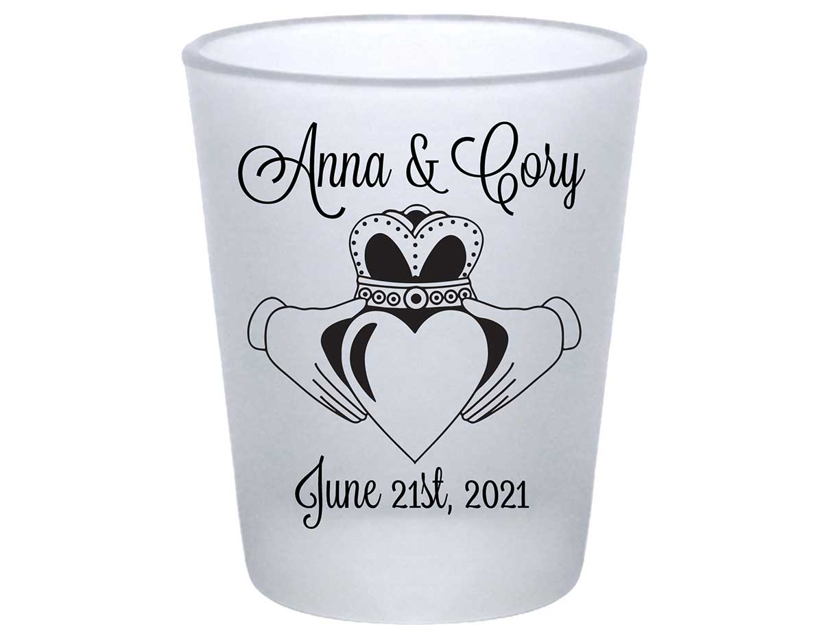 Ireland Love 1A Claddagh Standard 1.75oz Frosted Shot Glasses Irish Wedding Gifts for Guests