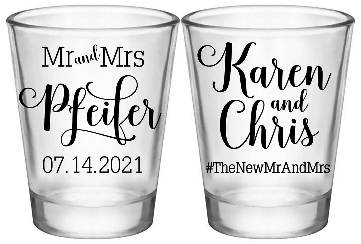 Mr & Mrs 4A2 Standard 1.75oz Clear Shot Glasses Personalized Wedding Gifts for Guests