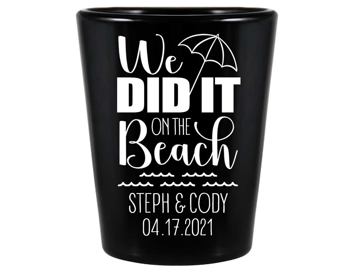 We Did It On The Beach 1A Standard 1.5oz Black Shot Glasses Summer Wedding Gifts for Guests